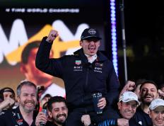 开云体育下载-红牛车队绝杀威廉姆斯，维斯塔潘状态火热的简单介绍