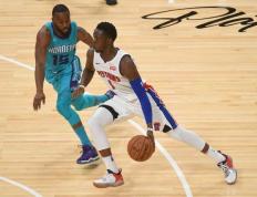 开云体育app-黄蜂签下沃克，续约3年12亿合同