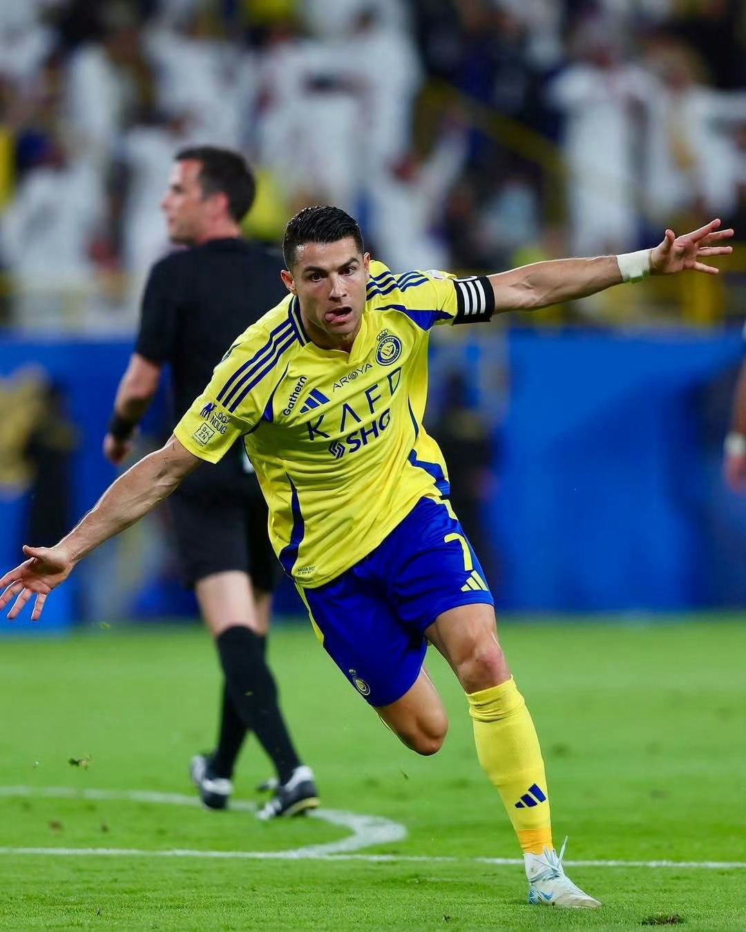 开云体育app-精妙进球轻松击败对手争夺胜利