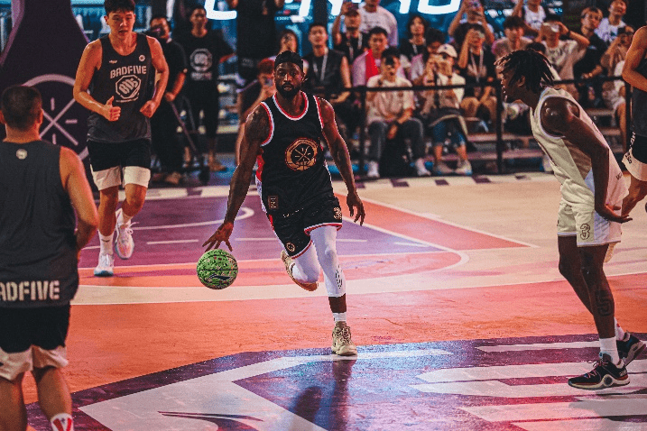 开云下载-精英对决，场上角逐火爆，胜者将一路领先的简单介绍