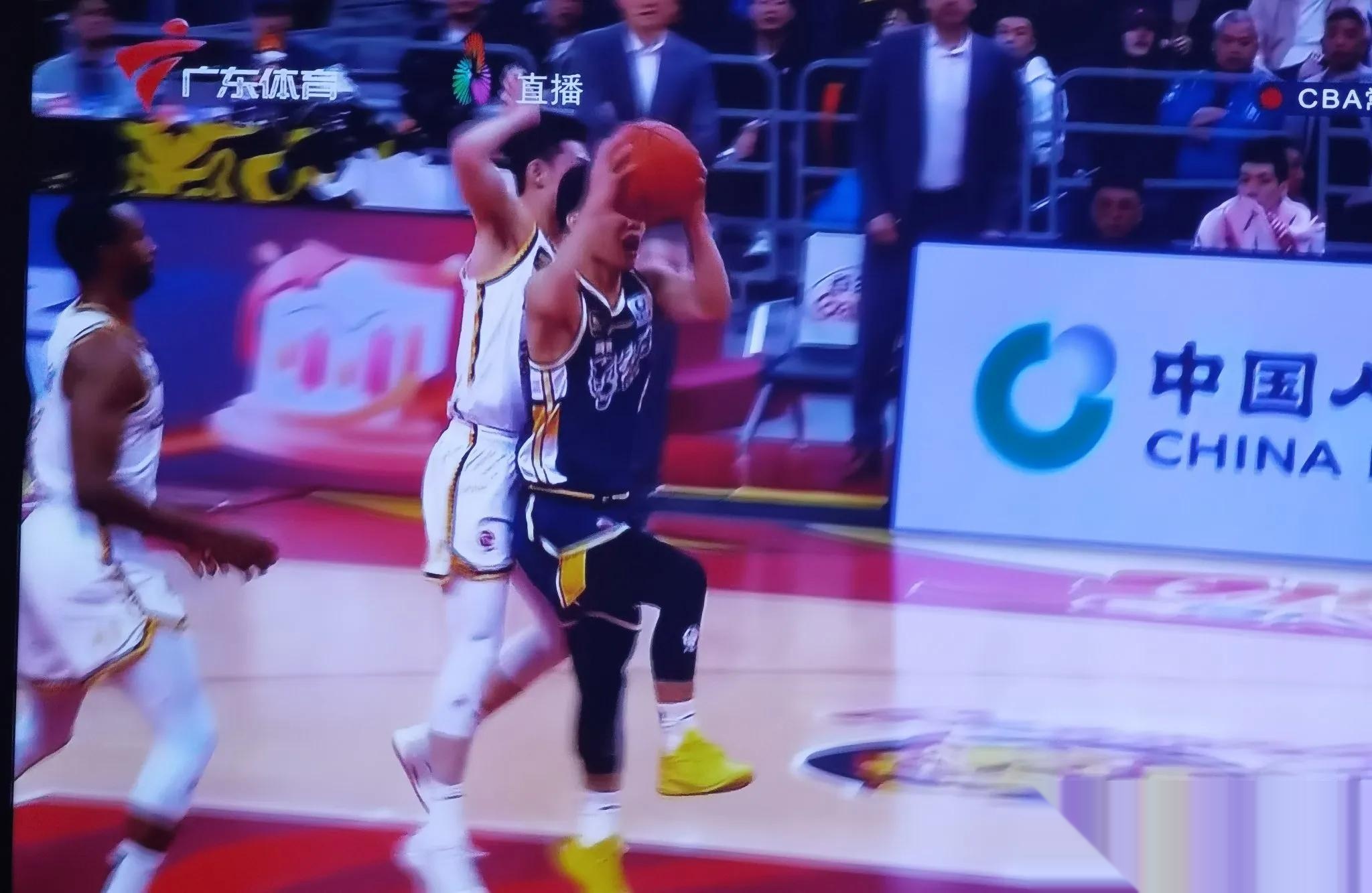 开云体育登录-大比分惨败！球队风声鹤唳备战下场比赛的简单介绍