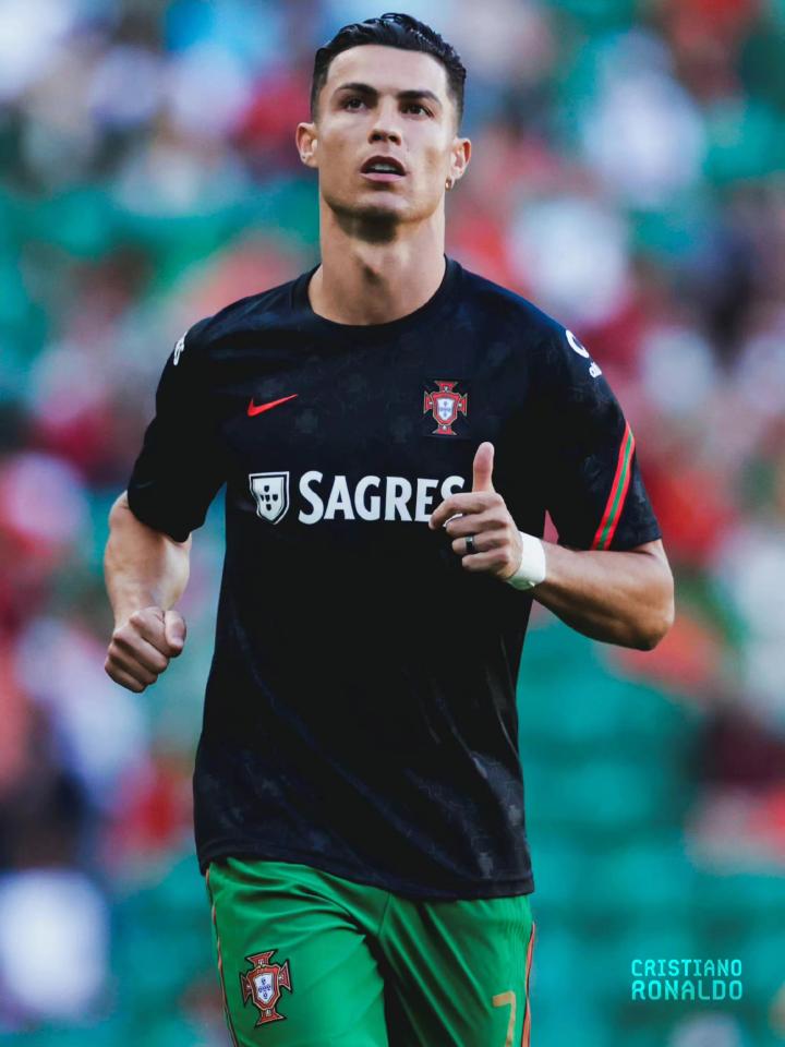 开云下载-SHR险胜GEN，Keria开启传奇时刻宿敌对决小组赛，留下经典瞬间的简单介绍