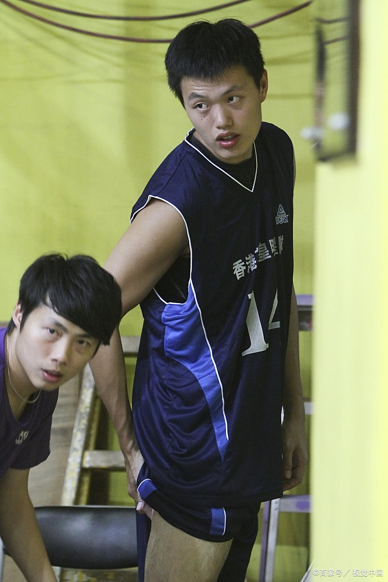 开云官网-FLY横扫NS，Scout极限生还后反打强强对话淘汰赛，成为赛场最大亮点