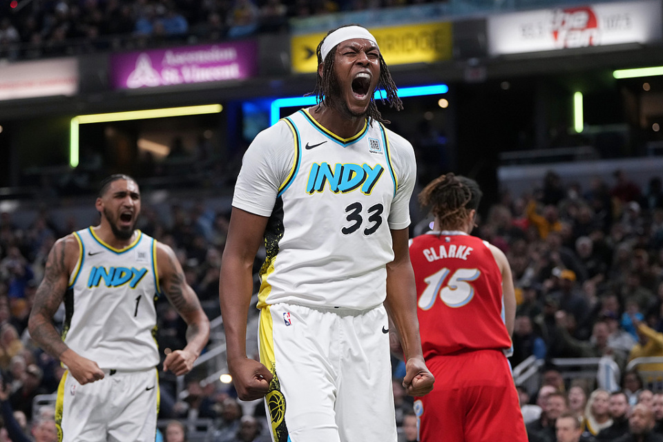 开云体育中国-青年军大胜步行者,莫兰特狂砍35分的简单介绍