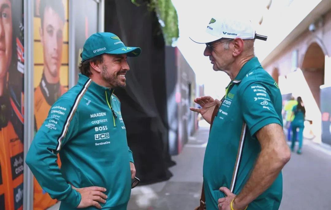 开云APP-迈凯伦鏖战阿斯顿马丁，阿隆索扛起全队的简单介绍