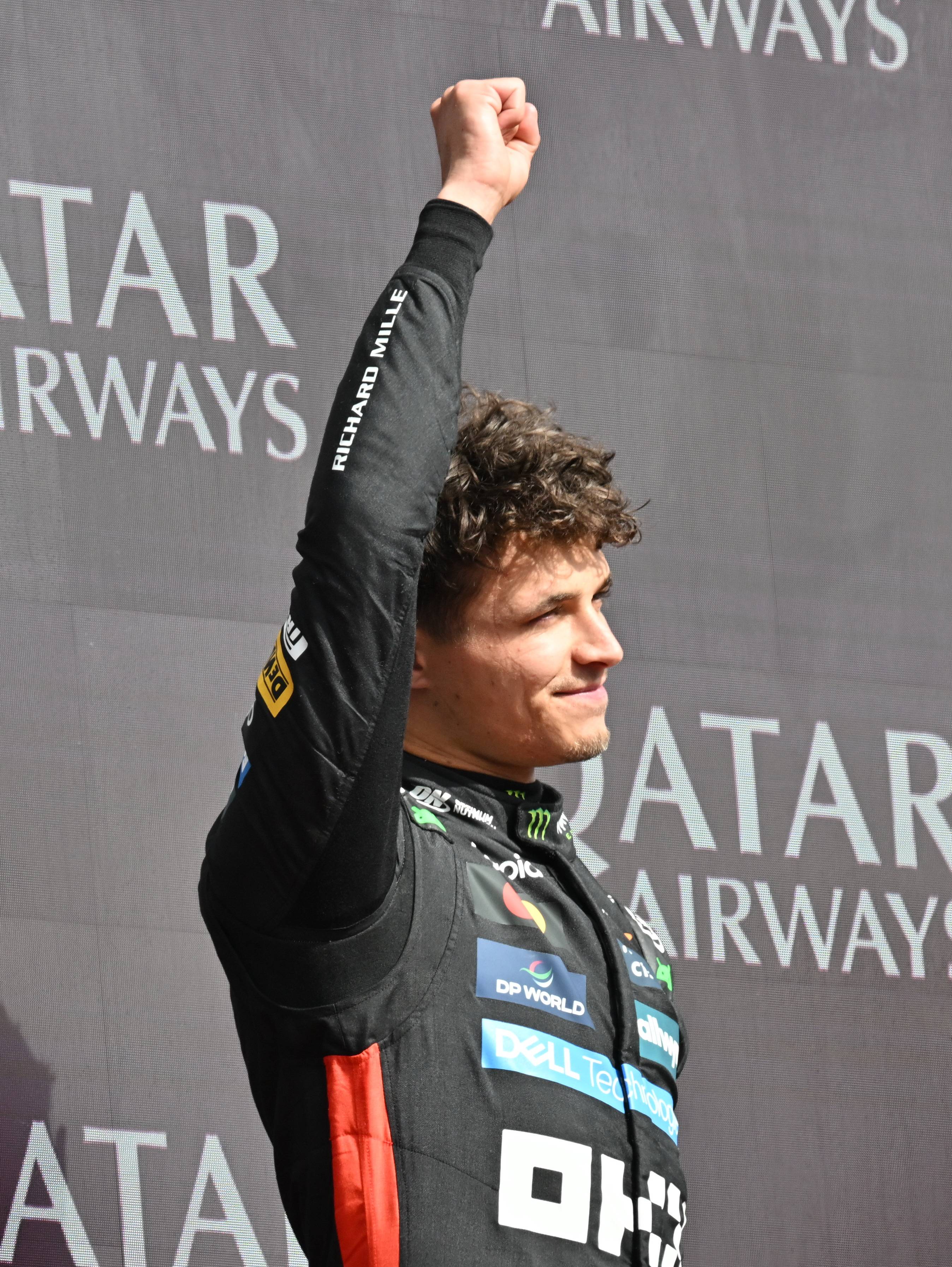 开云体育官网-雷诺车队完胜索伯车队，诺里斯关键制胜的简单介绍