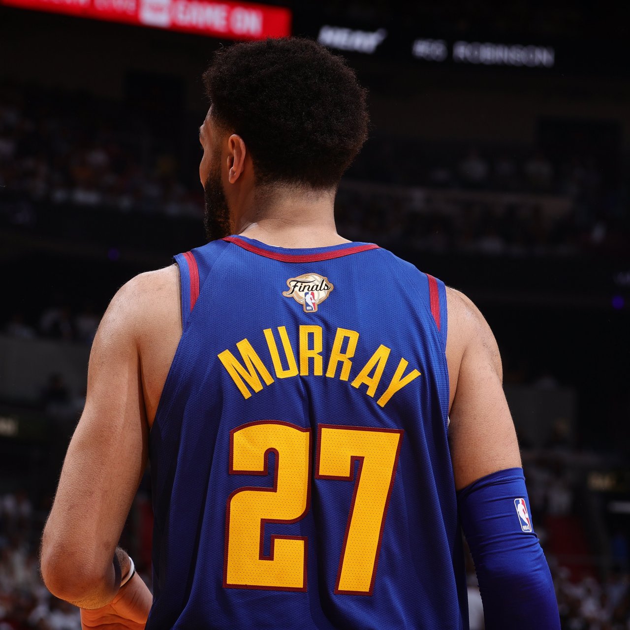 开云体育-包含美网翻盘拉沃尔杯,穆雷状态火热的词条